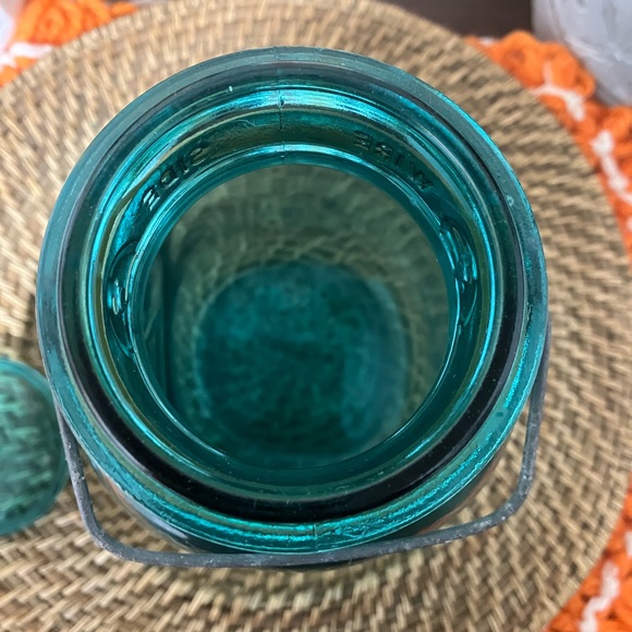 Vintage Blue Ball Ideal Bicentennial Reproduction Glass Jar/Canister - Picture 12 of 16